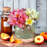 Luminous plumeria & honey (room spray)